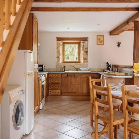 Holiday home Les De La Cour Au Mercier *
