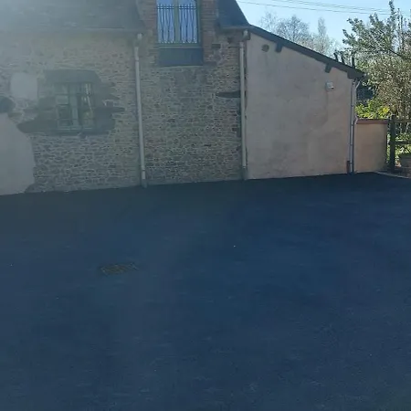 Holiday home Les De La Cour Au Mercier Teillay